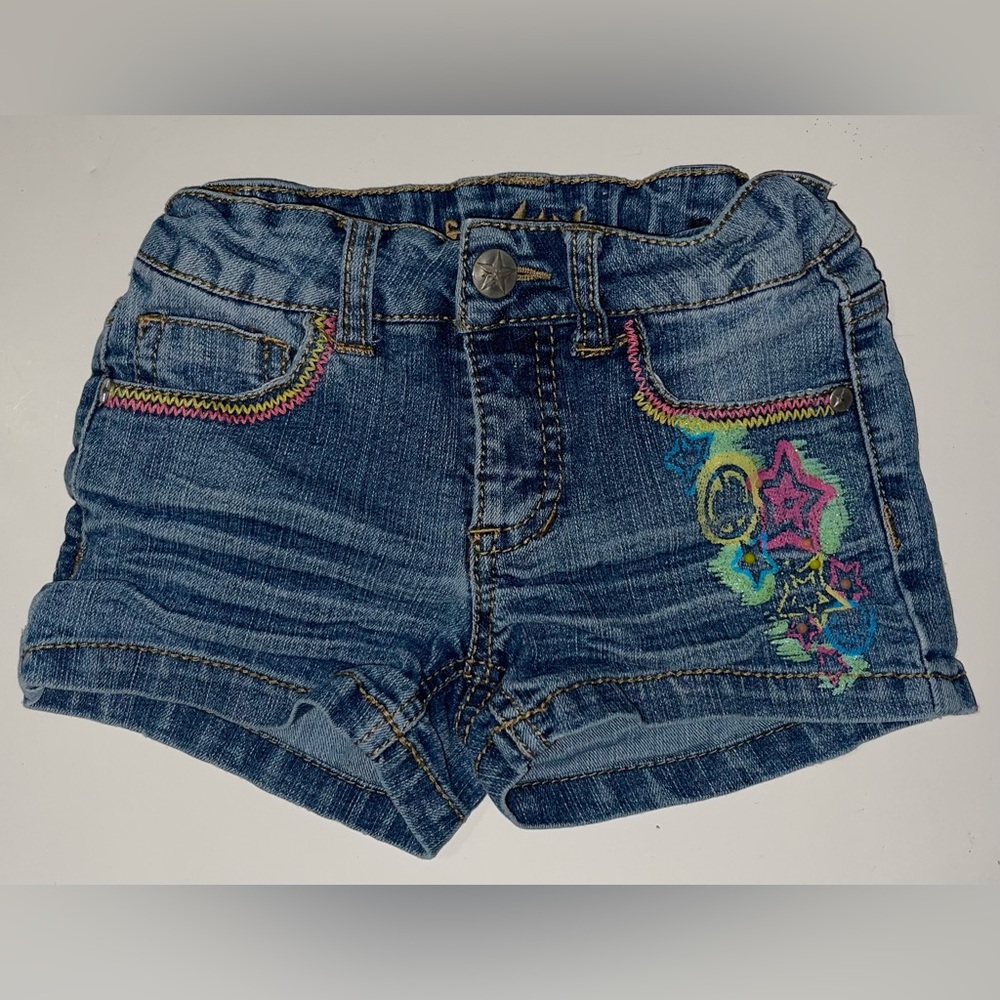 Free Style Revolution Adjustable Waist Denim Peace & Stars Shorts, Size 4